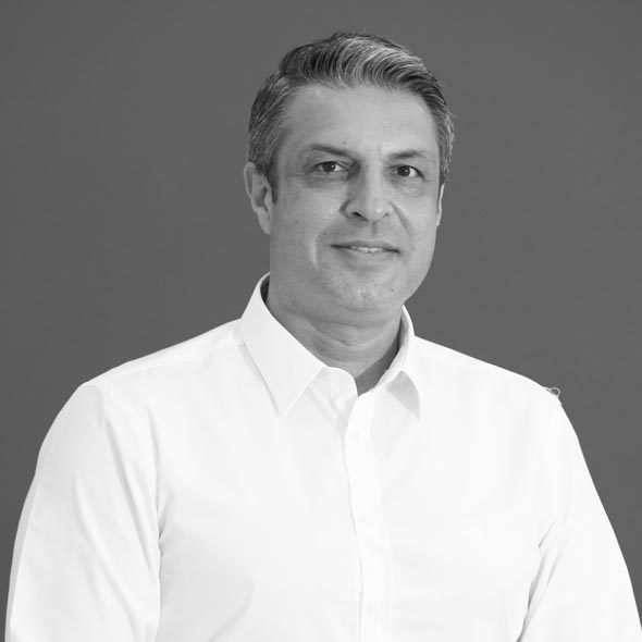 Sermet Şengünler - Bölge Satış Müdürü